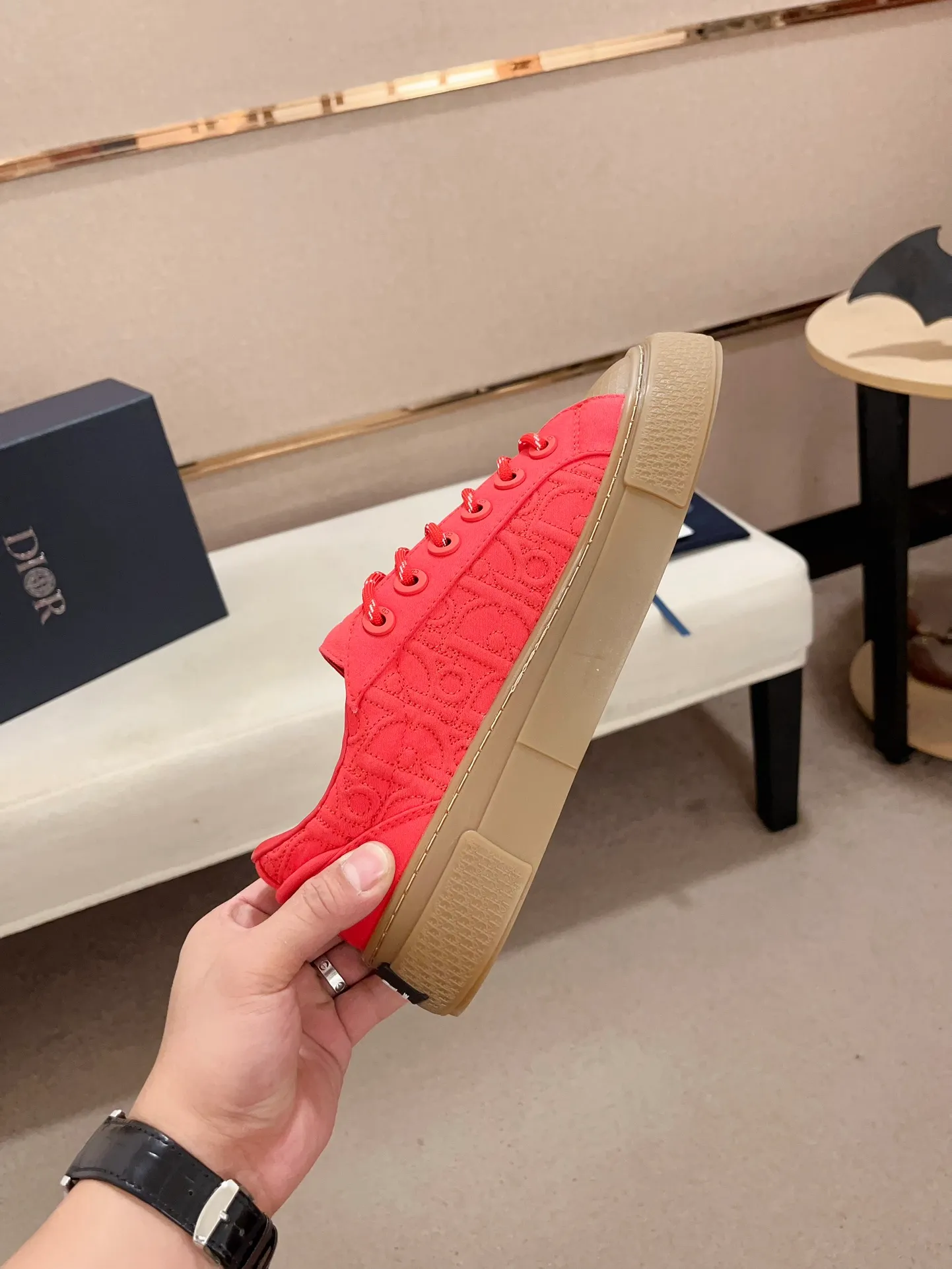 Men's shoes 💰: 680💰 [Dior·Dior] Top 🔍Couple model 💏🔍New casual sports style couple shoes, new four-season design, perfect workmanship, lace-up lazy style to create cabinet quality, upper: imported first-layer cowhide, sheepskin lining is soft and comfortable, ultra-light TPU wear-resistant outsole, simple, versatile fashion men's shoes, excellent color code number 35--44